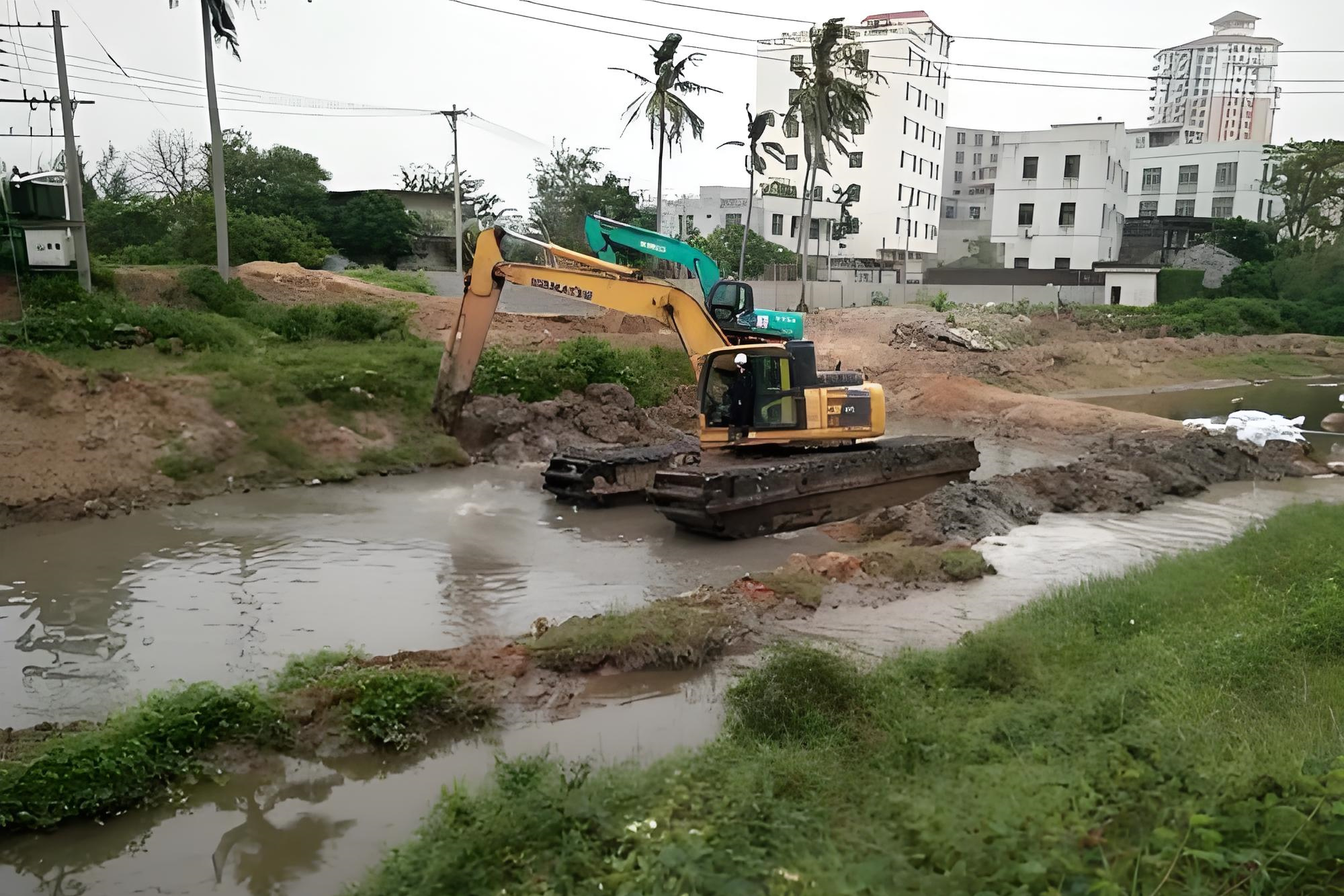 河南信陽挖機清淤施工隊-挖機加長臂清淤適合多大深度的區(qū)域？